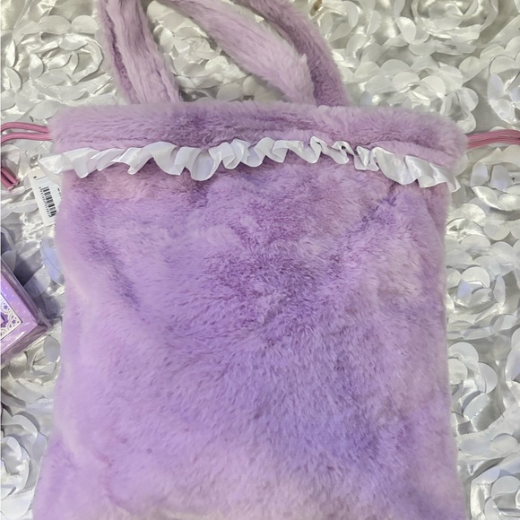 Kuromi Plush and Accessories Set in Purple - Picture 8 of 14